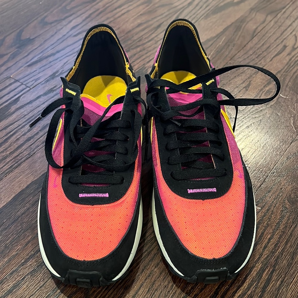 Nike Waffle One size 11.5 barely worn